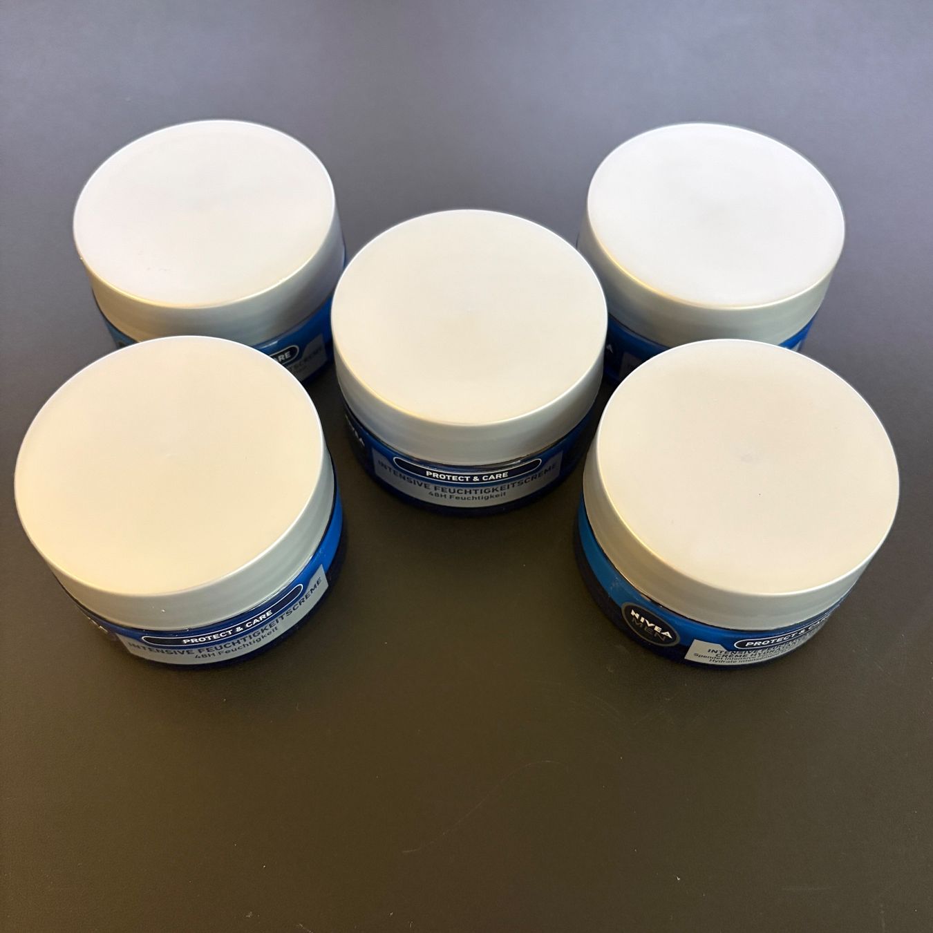 Nivea Gesichtspflege: Nivea Feuchtigkeitscreme – Neu und originalverpackt aus Luzern von stalder82