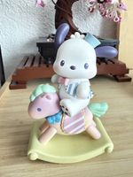Pochacco on rocking Horse Figur Sanrio, süss