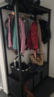 Ikea-Garderobe zu verschenken