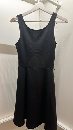 Elegantes Sommerkleid Grösse 32