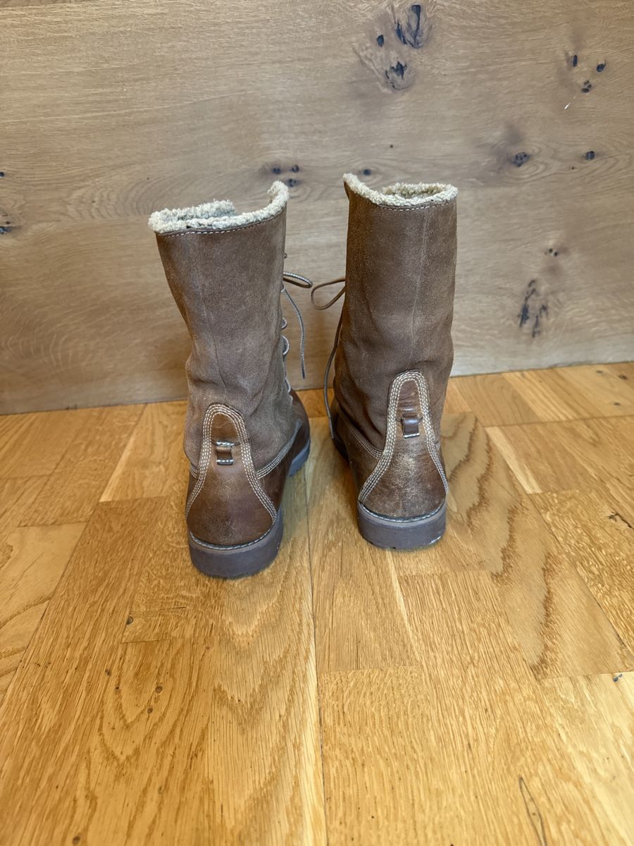 Timberland Scarpe da donna: Timberland Winterstiefel, Gr.40 – Usato da Ottikon venduto da Domito 1