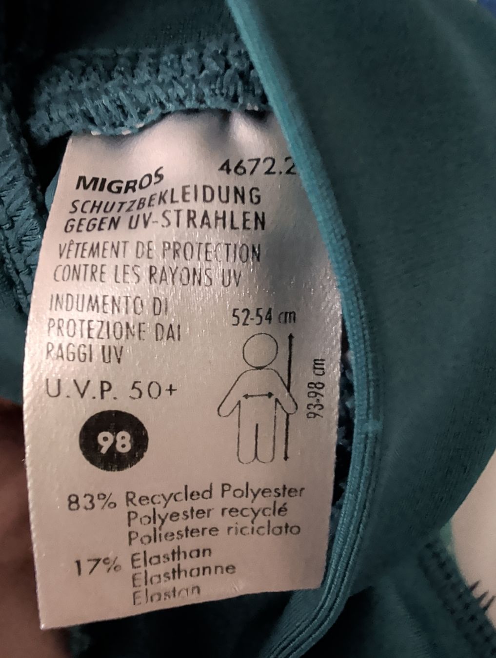 Migros Costumi da bagno: 2 UV Bade Shirts Grösse 92/98 – Usato da Heiligkreuz (Mels) venduto da stolzesbuebemami 2