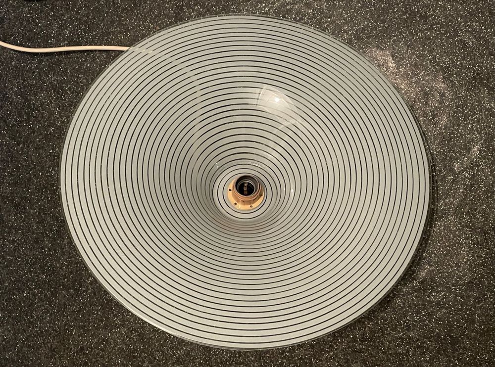 Glas-Deckenlampe mit Streifenmuster 2