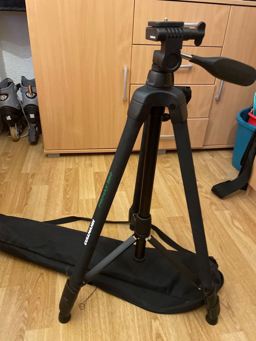 Trépieds & Accessoires: Stativ Cullmann Primax 380 mit Tasche – D'occasion à Tuggen par Moekli0