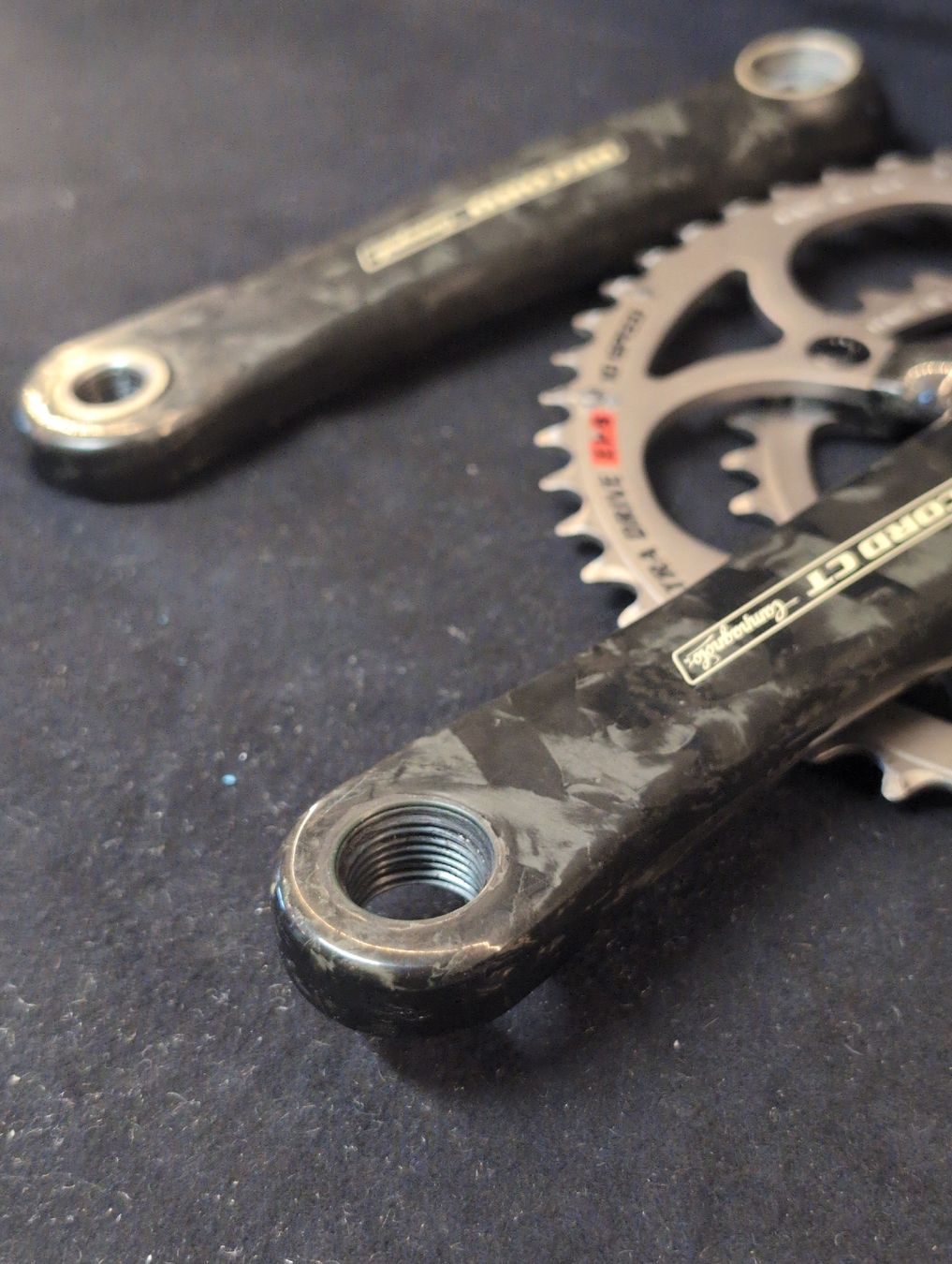 Campagnolo Pezzi di ricambio: Campagnolo Record CT Carbon 10speed – Difettoso da Zürich venduto da Jonatan67 3