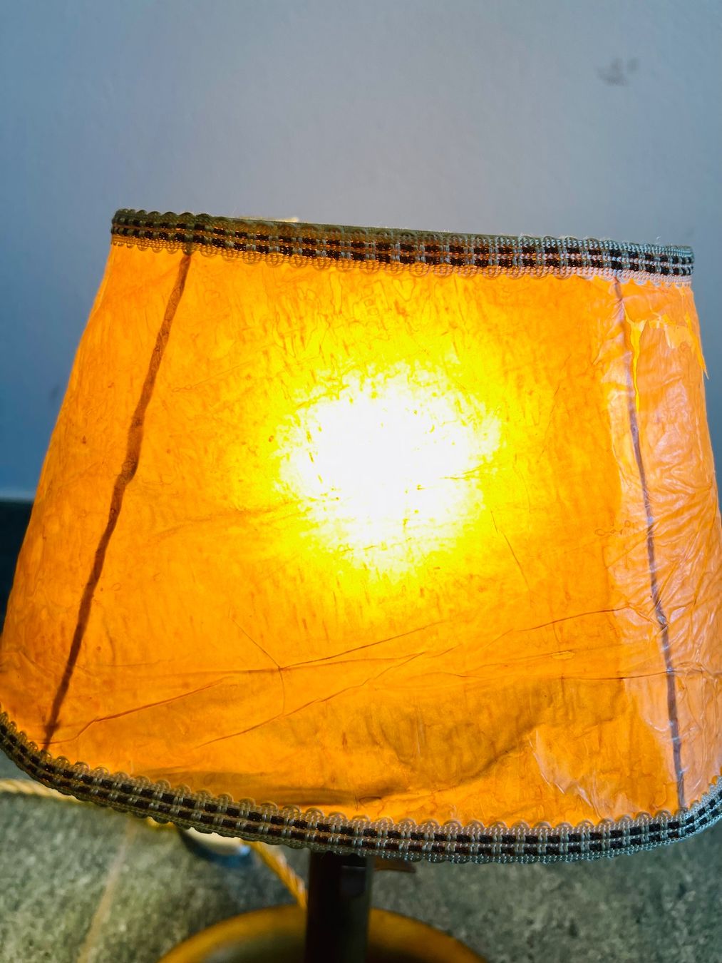 Lampade: Retro Nachttischlampe Vintage Messing – Usato da Olten venduto da ELHANDEL 1