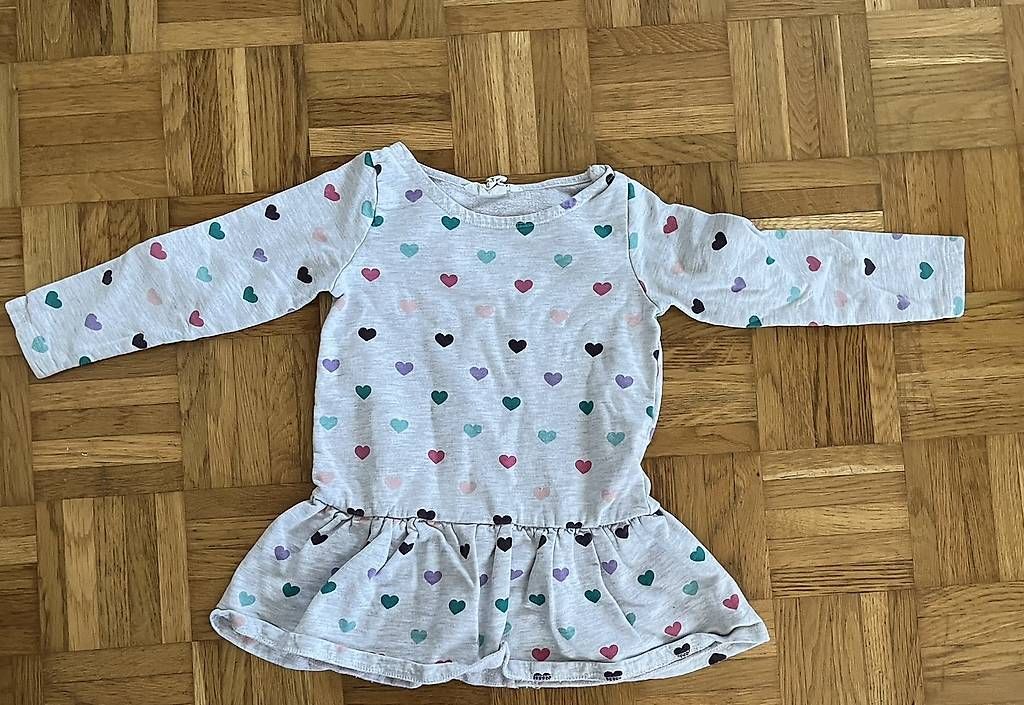 Camicette, T-shirt & Top: Langarm TShirts Mädchen 98/104 110 – Usato da Adliswil venduto da sil_v8dy 2
