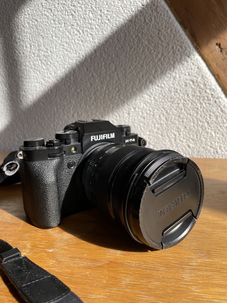Fujifilm Appareil photo: Fujifilm xt4 + zwei Objective + stativ (full set) – Neuf (Voir description) à Zürich par geo_d6nm 1