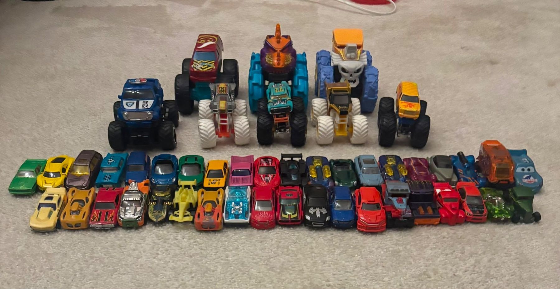 Hot Wheels Giocattoli: Collection de Hot Wheels – Usato da Cologny venduto da mazen