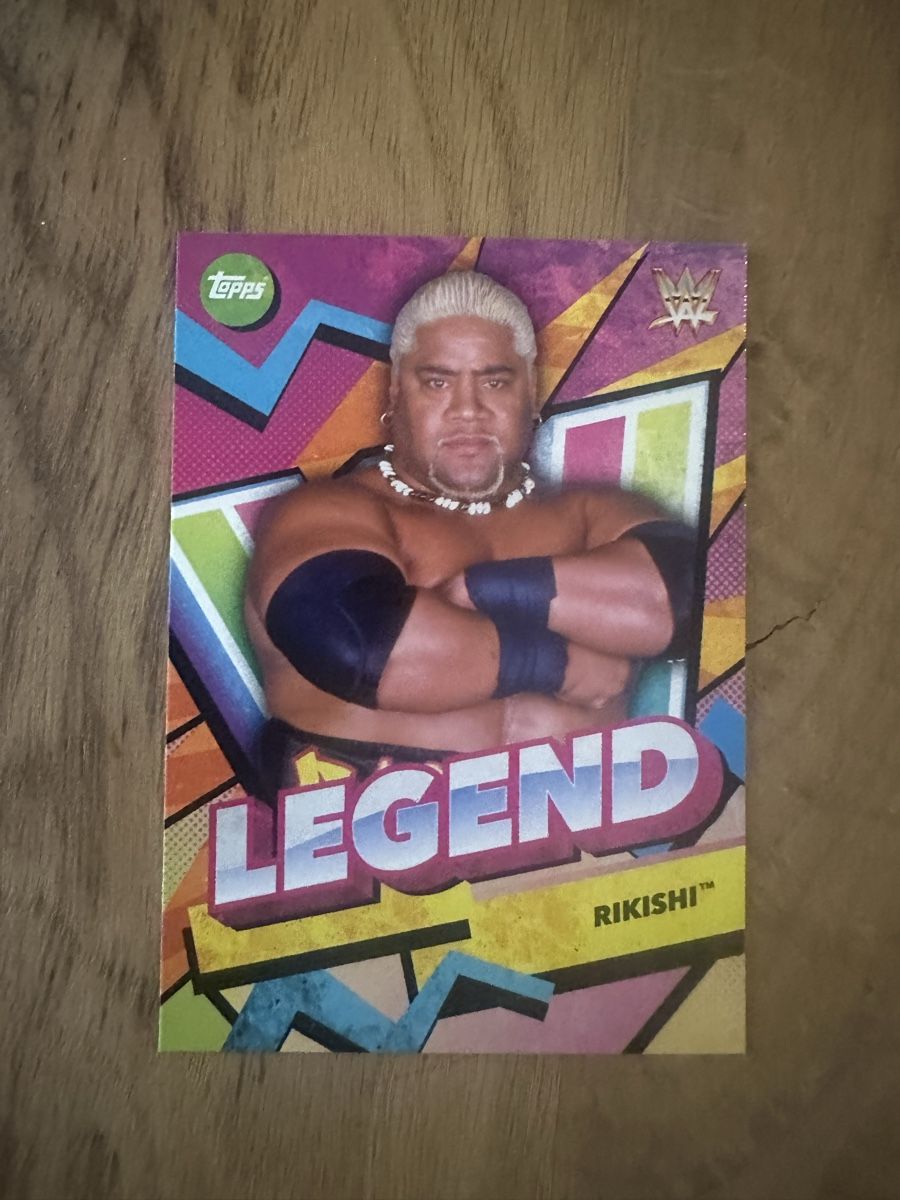 Topps Carte collezionabili: Rikishi WWE Legend Topps – Nuovo (secondo la descrizione) da Luzern venduto da LuzernTCGLab