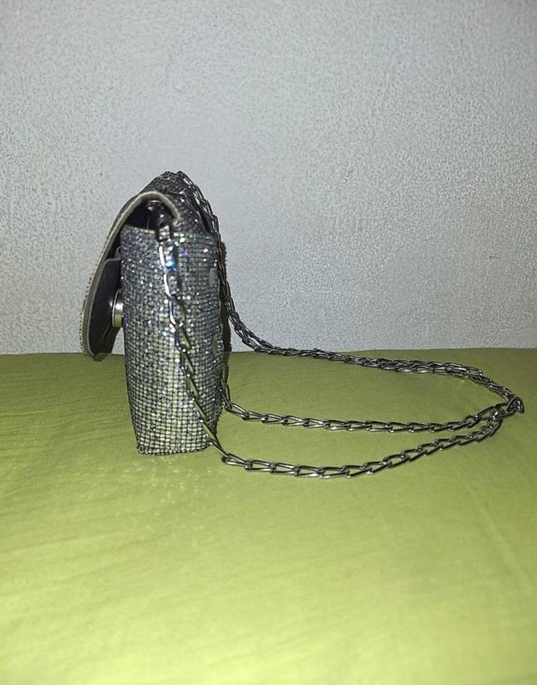 Borse da donna: Mini bag scintillante – Usato da Vezia venduto da MelRush 2