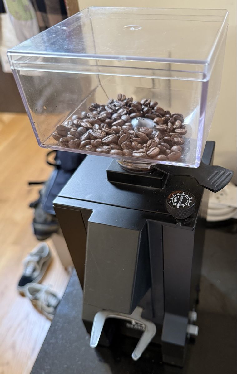 Macchine per caffè & Macchine per espresso: Eureka Mignon Silenzio Kaffeemühle  – Usato da Winterthur venduto da darkmuetz