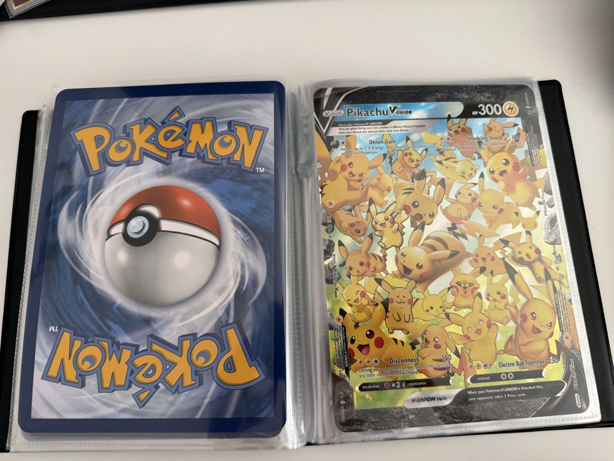 Karten: Pokemon Ordner mit oversized Karten – Neu (gemäss Beschreibung) aus Wangen b. Olten von Miruku_chan 6
