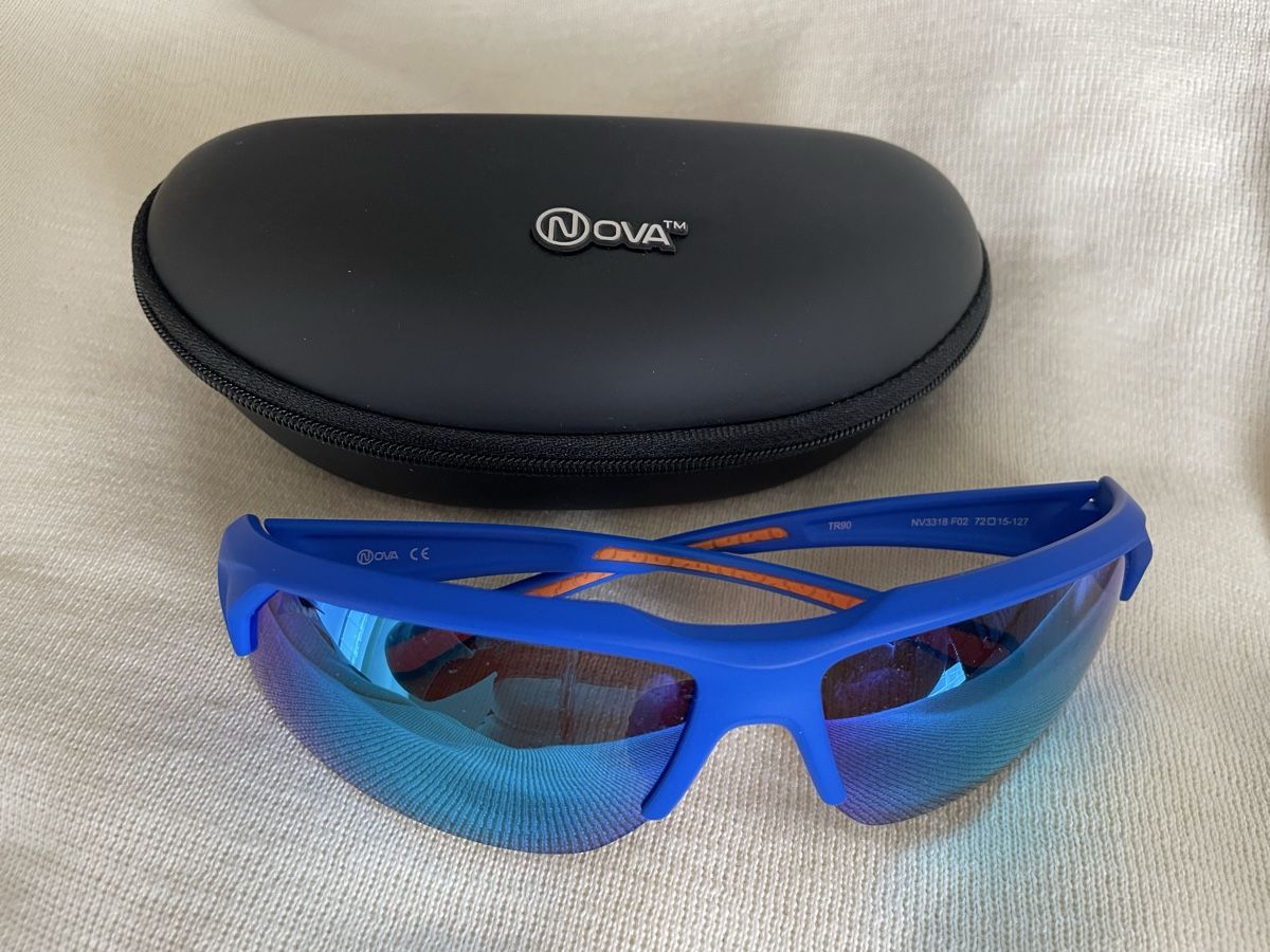 Occhiali & Lenti: Neue Sportsonnenbrille Nova – Nuovo e nell'imballaggio originale da Männedorf venduto da chr_txp5