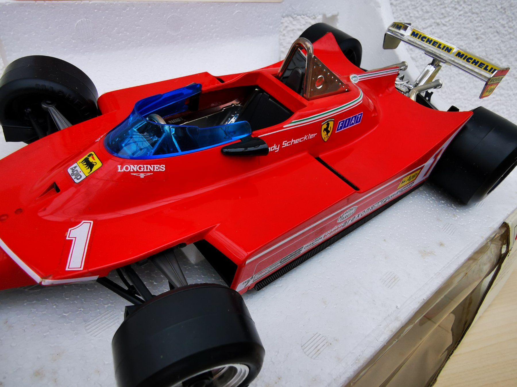 BBURAGO 2101 FERRARI 312 T2 - Formel 1 - Jody Scheckter No. 1 - OVP - 1:14 EUR 145,00 - DE