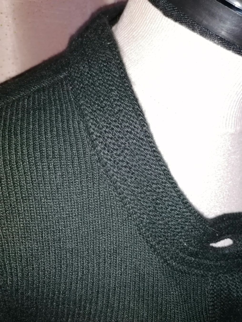 Giacche: Verspieltes Retro Strick-Jäckchen – Nuovo (secondo la descrizione) da Corcelles-près-Payerne venduto da RxOne_Krs 5