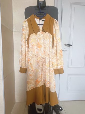 Floral Autumn Dress with Collar Detail Size s~m
