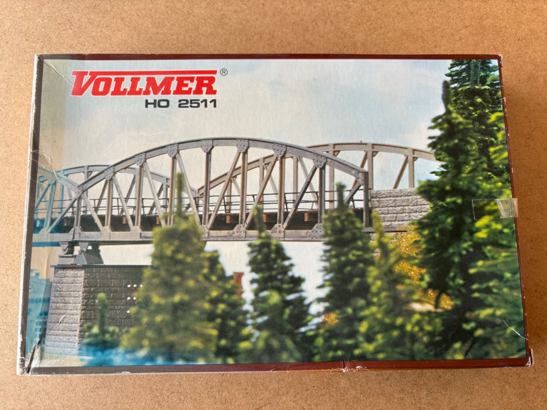Vollmer Modellini di ferrovie: Vollmer 2511 Bogenbrücke HO – Nuovo e nell'imballaggio originale da Hauterive NE venduto da eriamch