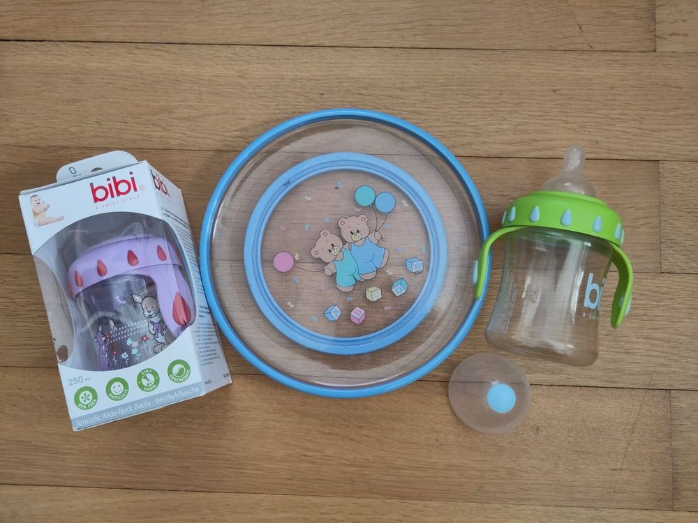Nudelmaschine Manuell Mit Saugnapf Und Zwei Matrizen Aus