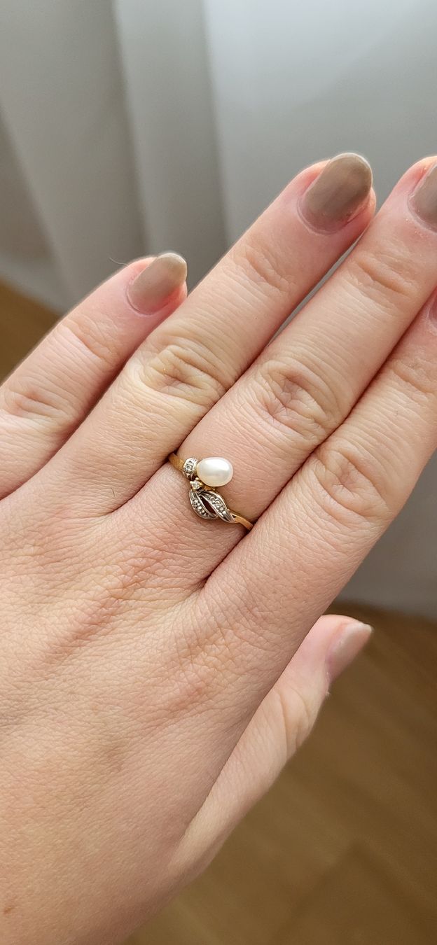 Bagues: Fantastischer Perlenring mit 3 Diamanten – Neuf (Voir description) à Unterägeri par Altgoldschmuck 3