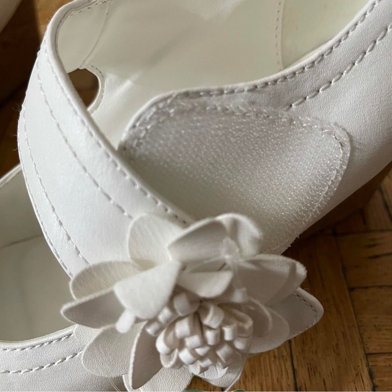 Scarpe da donna: Weisse Keilabsatz Schuhe – Nuovo (secondo la descrizione) da Basel venduto da 1moonstar 2
