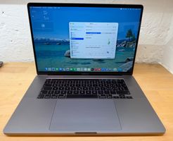 Apple MacBook Pro 16 Zoll grau gebrauchter Zustand