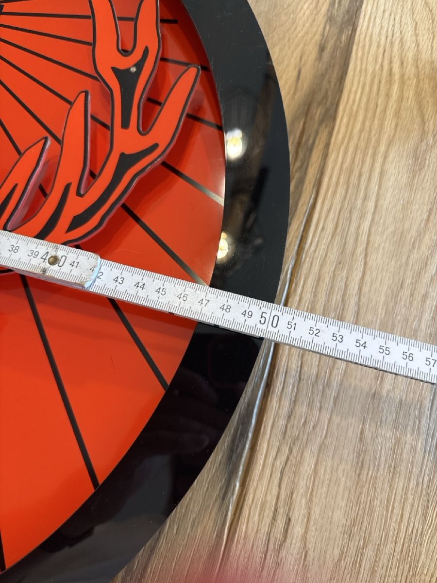 Lampade: Neonsign Jägermeister Westiform Durchmesser 50cm 2007 – Usato da Pfäffikon ZH venduto da Fruchtsaft 3