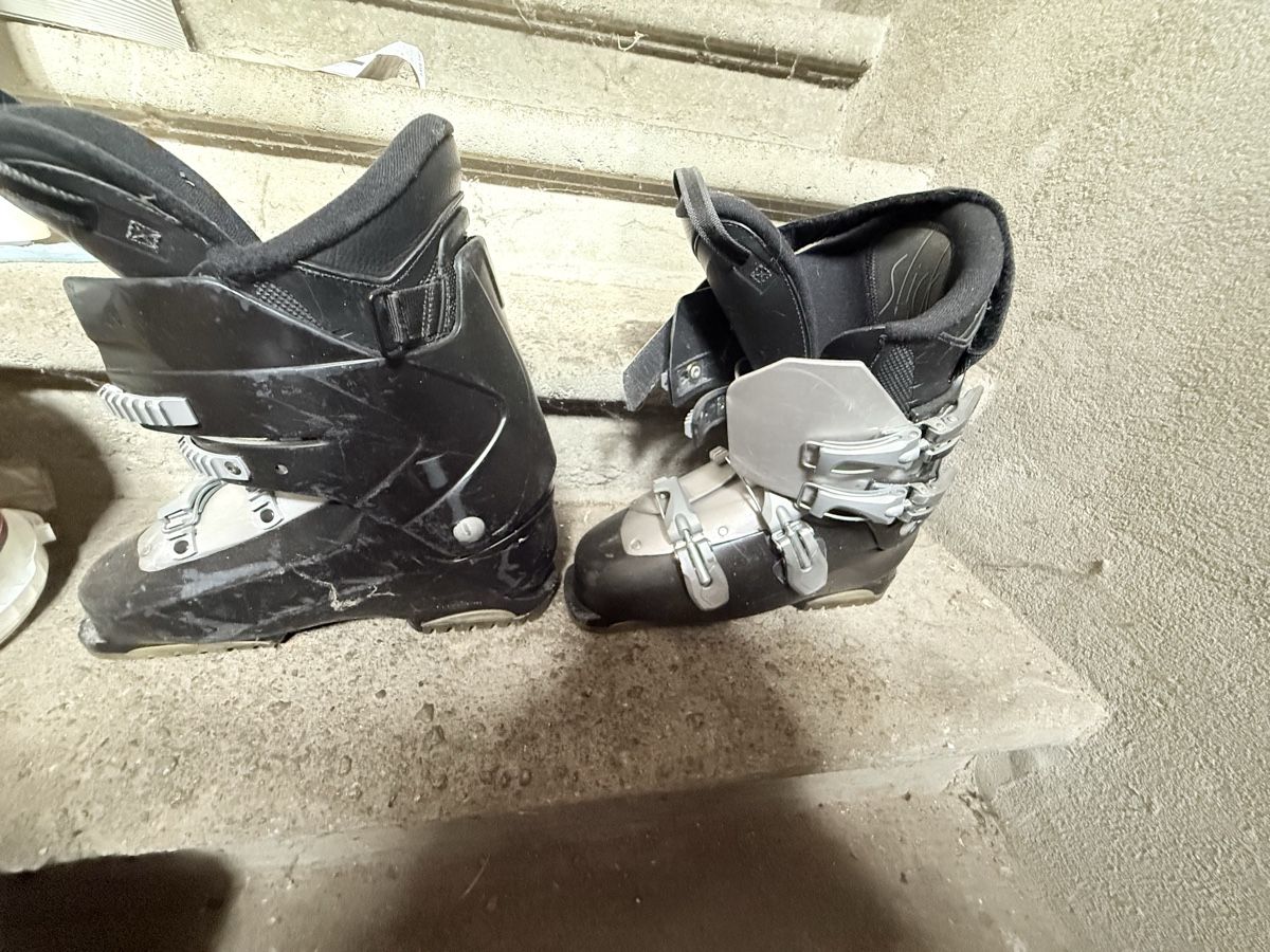 Herrenschuhe: Chaussures de ski adulte – Gebraucht aus Cousset von Andre93mendes 2