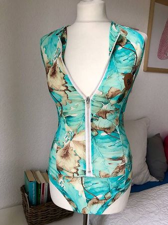 Lycra Surf Swim Badeanzug Paulina Sabioncello