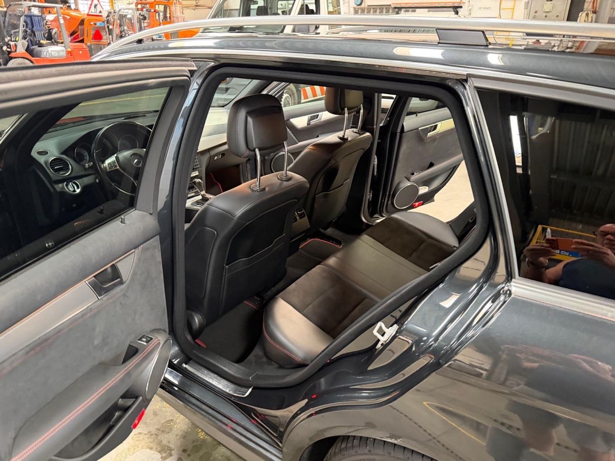 Mercedes-Benz Automobili: Mercedes Benz C250 – Usato da Chur venduto da Susanaoscar 2