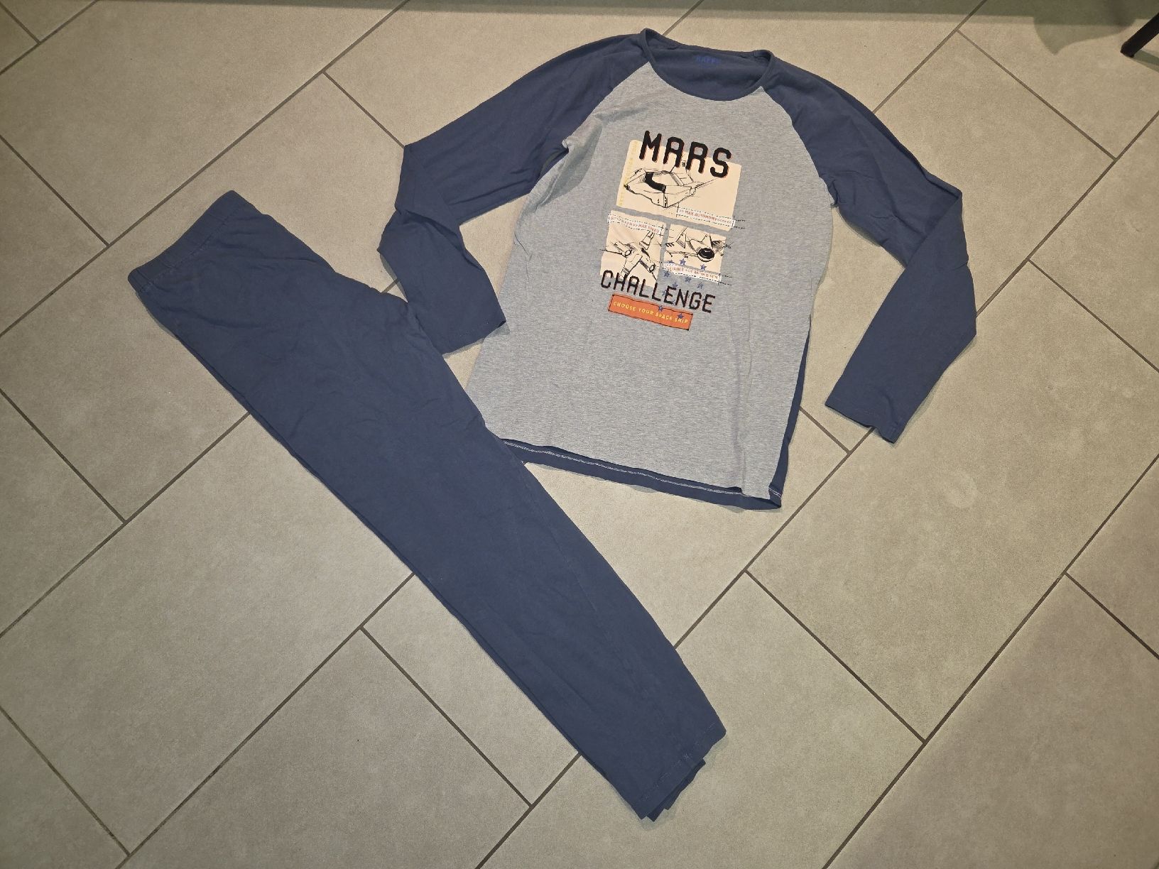 Pigiama & Simili: Pyjama Grösse 170/176 – Usato da Schlierbach venduto da smeralda1313