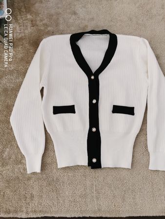 Strickjacke NEU , Grösse S