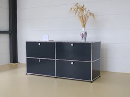 USM Sideboard in Anthrazitgrau