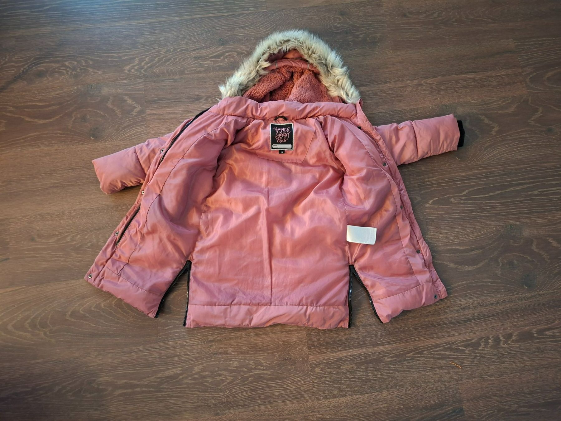 Jacken & Mäntel: Winterjacke Mädchen 116 – Gebraucht aus Winznau von Leomas11 2
