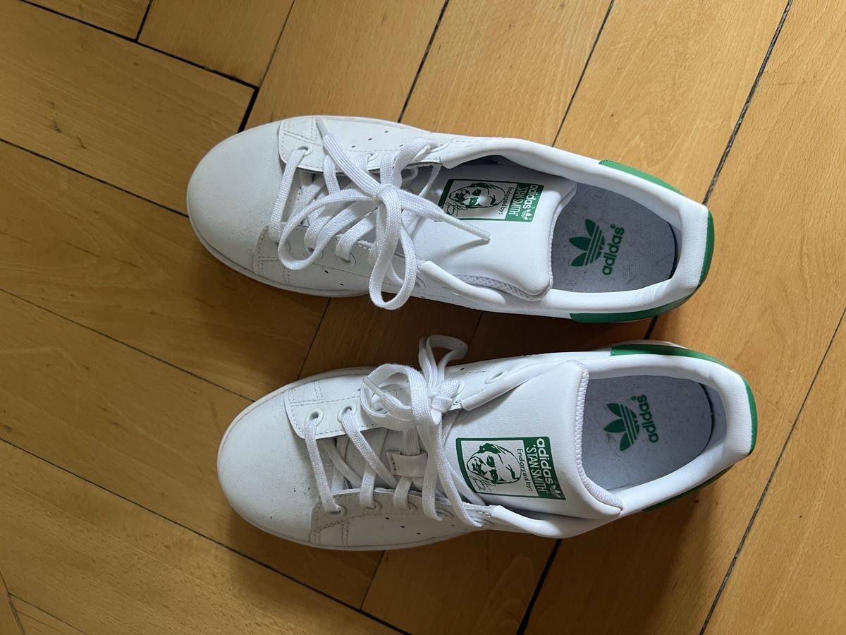 Adidas Damenschuhe: Adidas Stan Smith – Neu (gemäss Beschreibung) aus Biel/Bienne von vivianexena