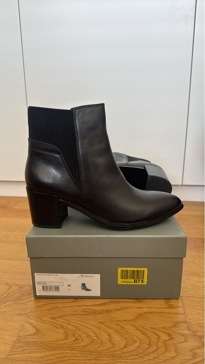 Scarpe da donna: NEW Black Leather Ankle Boots Sz 40 – Nuovo e nell'imballaggio originale da Schlieren venduto da GaRe2509 1