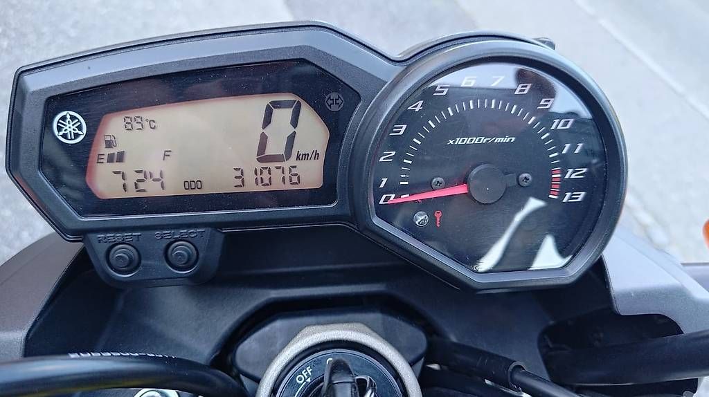 Strada: Yamaha XJ6N 35KW – Usato da Lumino venduto da Gianco 4