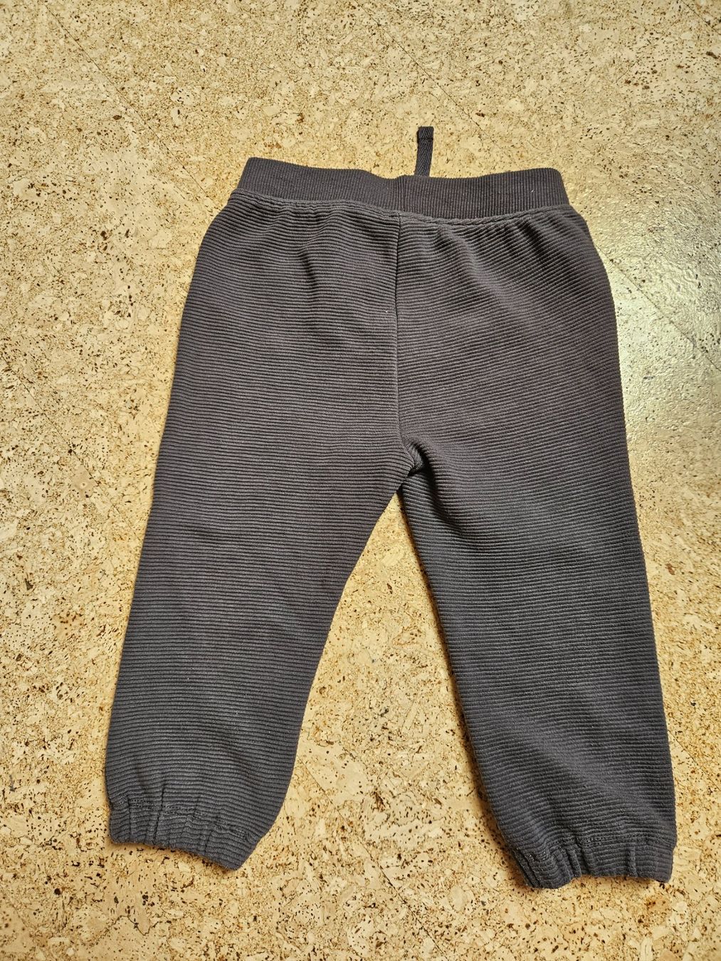 Primark Pantaloni: Hose Gr. 86 – Usato da Worb venduto da jun_fj8w 1