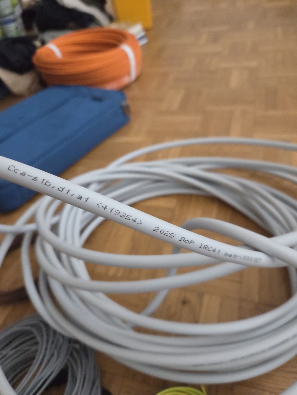 Kabel: Diverse Kabel und Schweizer Steckdose – Gebraucht aus Zürich von Shiva79 3