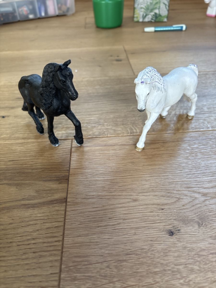 Schleich Giocattoli: Schleich Pferde (9) – Usato da Meiringen venduto da enilorac2000