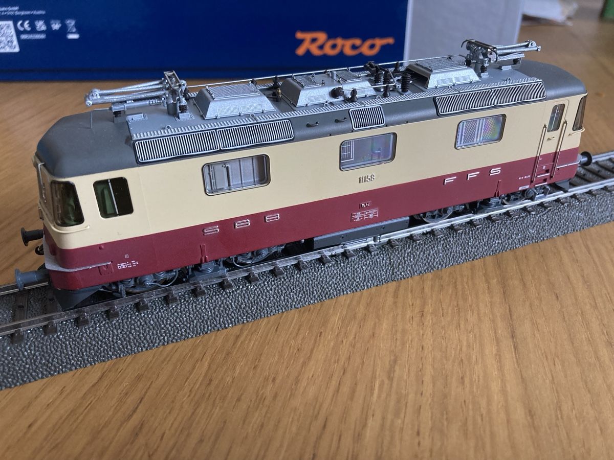 Roco Modellini di ferrovie: Re 4/4 II 11158 TEE – Usato da Winterthur venduto da Whitefish 1