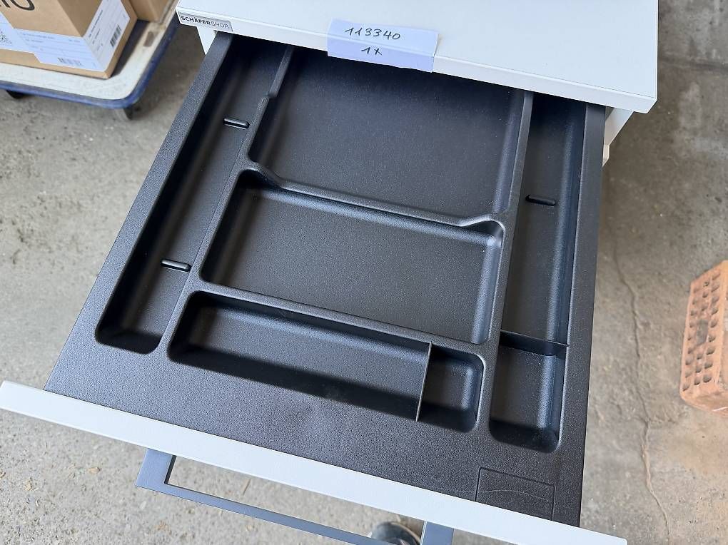 Banconi: neuer 4er Rollcontainer inkl. Schlüssel – Nuovo (secondo la descrizione) da Necker venduto da liq24 4