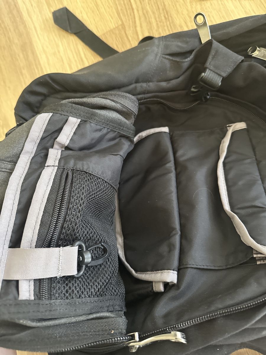 Jansport Zaini: JanSport Notebook Rucksack – Usato da Rüschlikon venduto da Retobernina 5