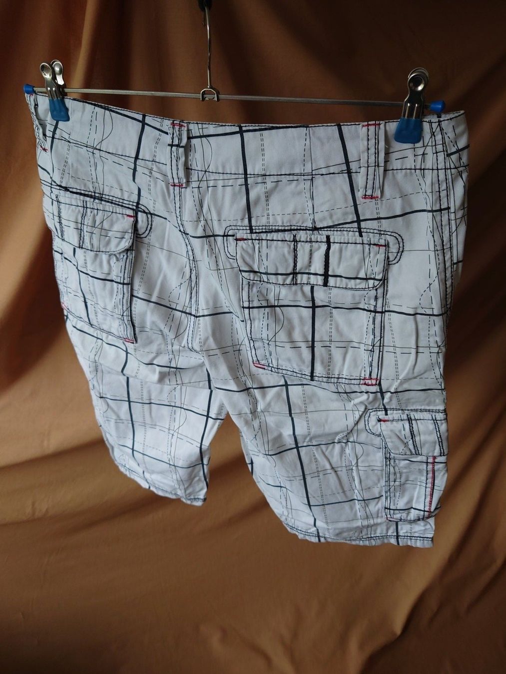 Hosen: Short blanc à carreaux Clockhouse L – Gebraucht aus Bévilard von Thenightes 1