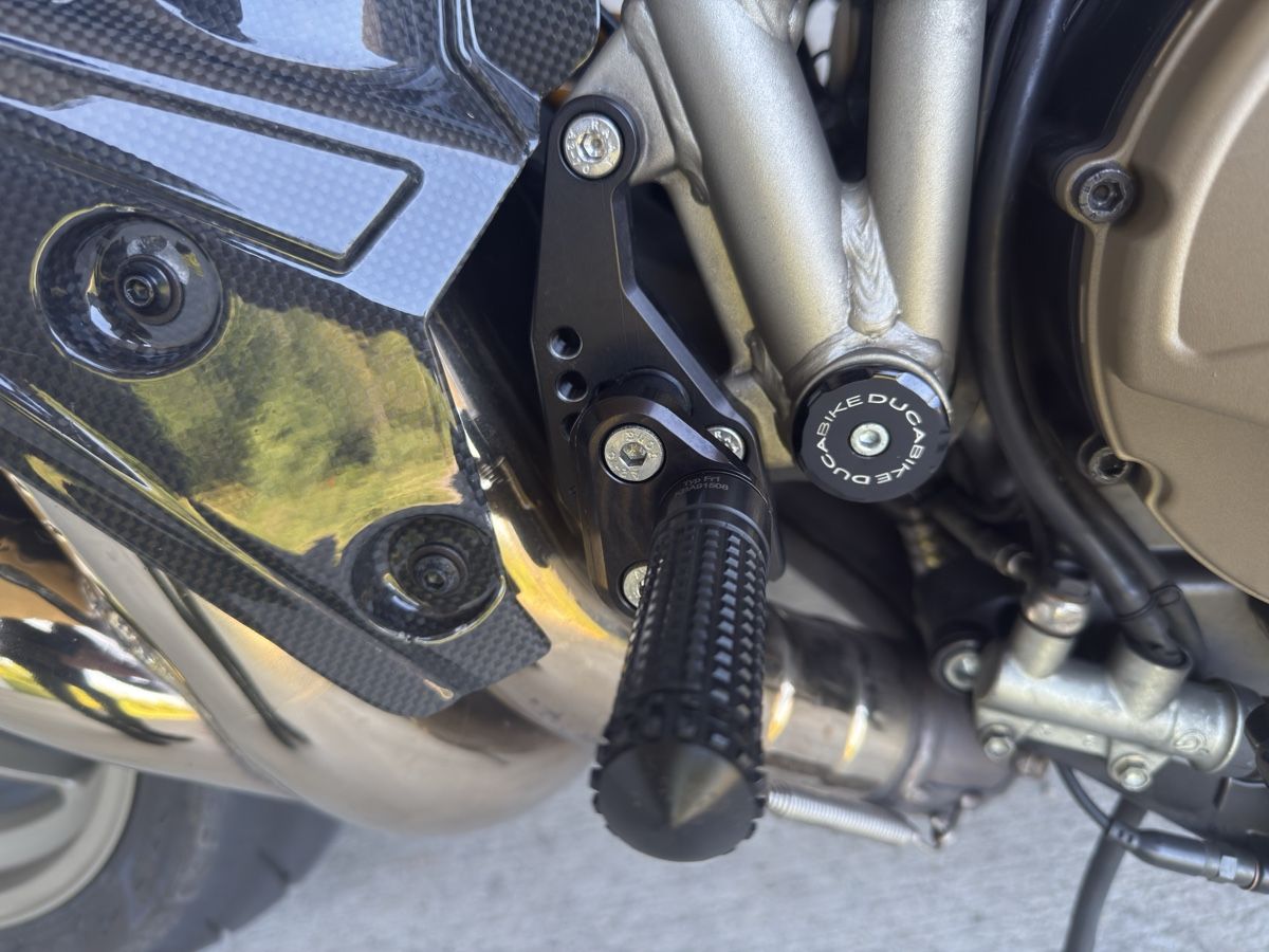 Ducati Strada: Ducati Streetfighter 1098S – Usato da Zürich venduto da benoitZH 8