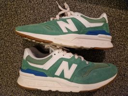 New Balance 997 Sneaker Herren Gruen Weiss Gr 43