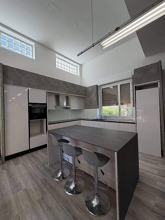 Cucine complete: Cucina con isola – Nuovo e nell'imballaggio originale da Locarno venduto da Arredo.promozioni