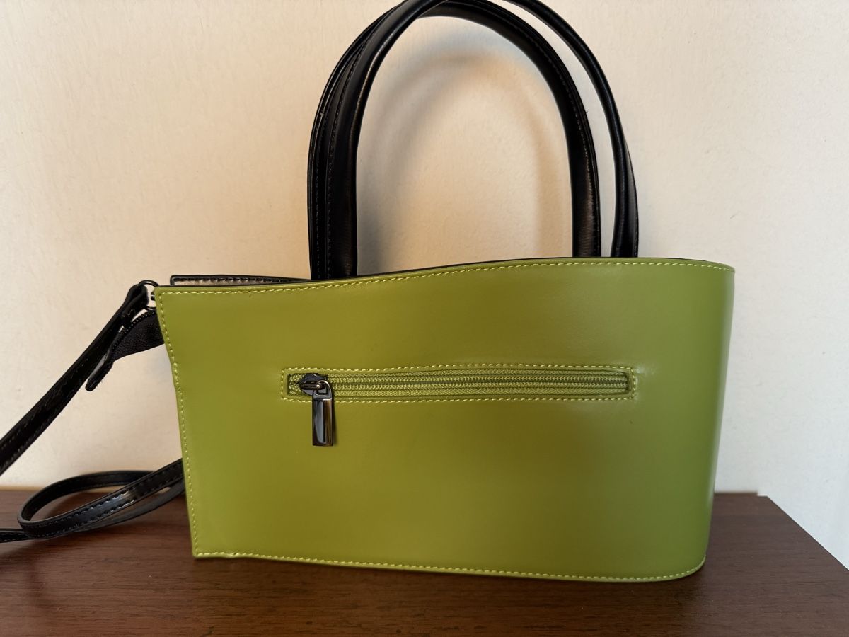 Borse da donna: Olivgrüne Ledertasche – Nuovo (secondo la descrizione) da Balsthal venduto da Narulya 2