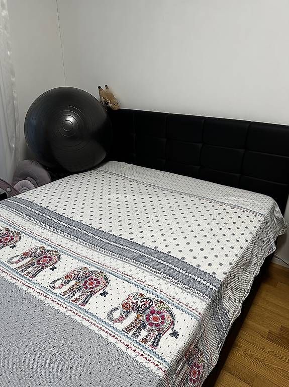 Letti: Boxspringbett 140x200 cm mit Matratze  – Usato da Bülach venduto da FA1995