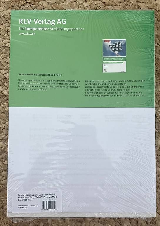 Libri: Schulbuch Wirtschaft und Recht – Usato da Wil SG venduto da lian_bieri 1